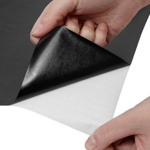 Samolepilna tabla za kredo s 5 barvnimi kredami - Kreativna rešitev