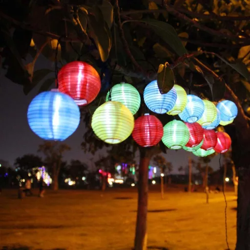 10-LED Akumulatorske Barvite Luči za Zabave, 2.1m