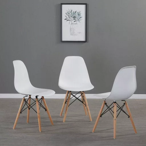 Moderna 4-delna jedilna stolčka v različnih barvah - ergonomska zasnova z robustnimi kovinskimi in lesenimi nogami