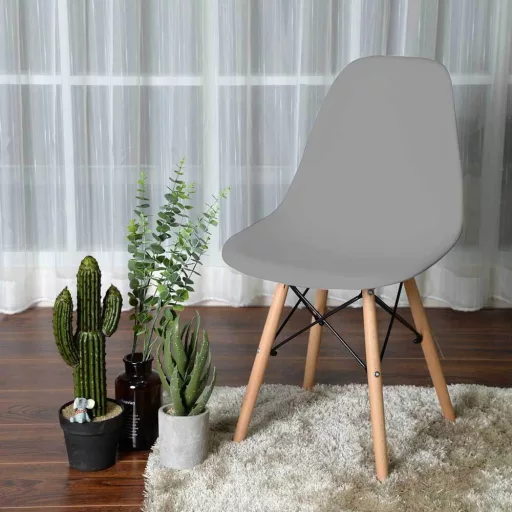 Moderna 4-delna jedilna stolčka v sivi - ergonomska zasnova z vzdržljivimi kovinskimi in lesenimi nogami