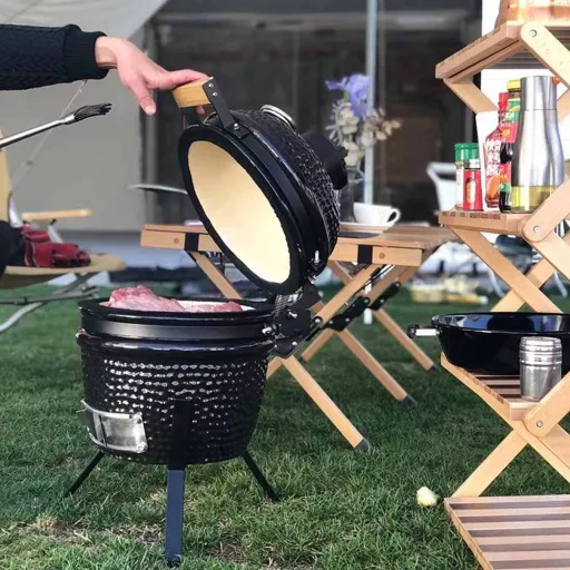 Mini keramični oglje kamado žar - kompakten in vsestranski za celoletno zunanjo kuhanje