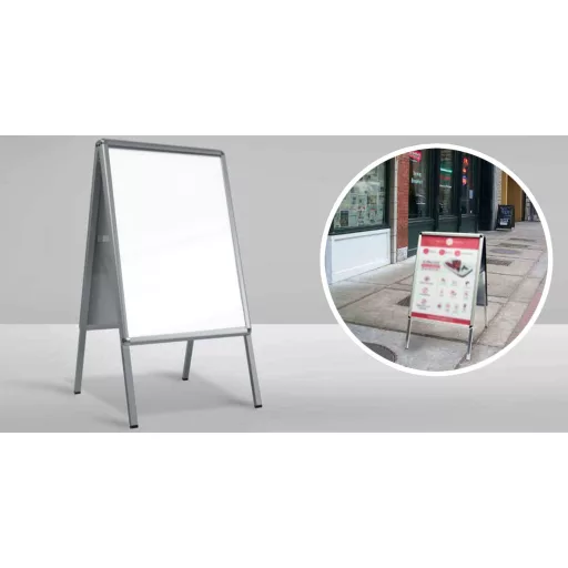 Vremensko odporen aluminijast A-znak s nosilcem za plakate in pisljivo površino