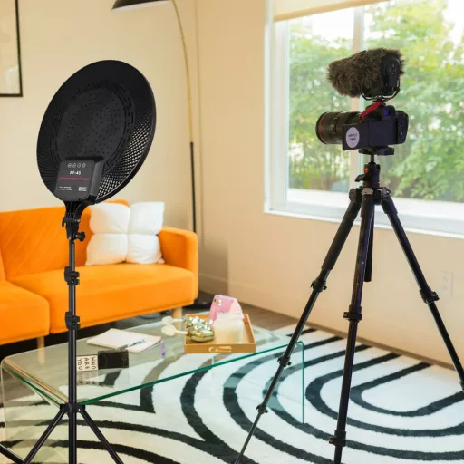 45 cm LED Ring Light z nastavljivo svetlostjo in barvno temperaturo za fotografijo in video